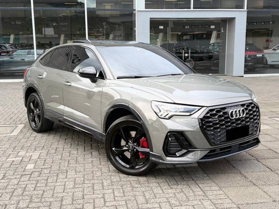 AUDI Q3 2.0 40 TFSI GASOLINA PERFORMANCE BLACK QUATTRO TIPTRONIC